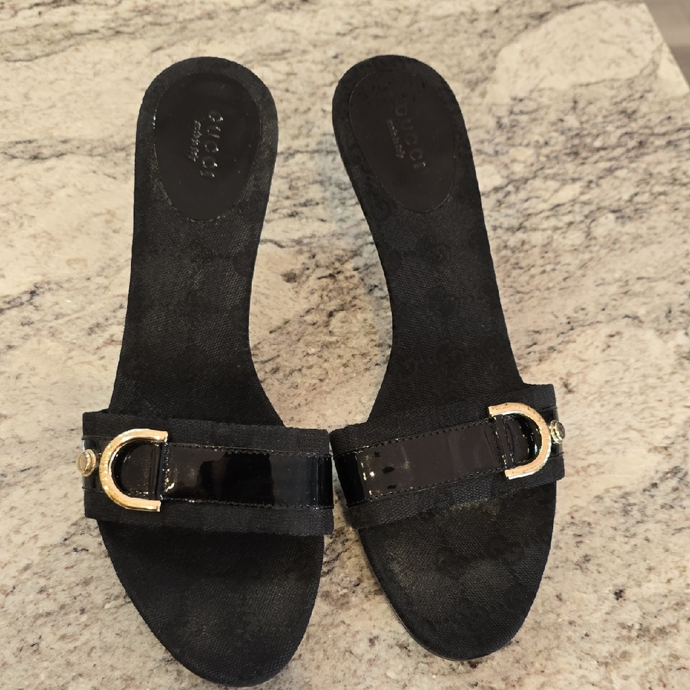 Gucci Vintage Black Heels with Gold HARDWARE